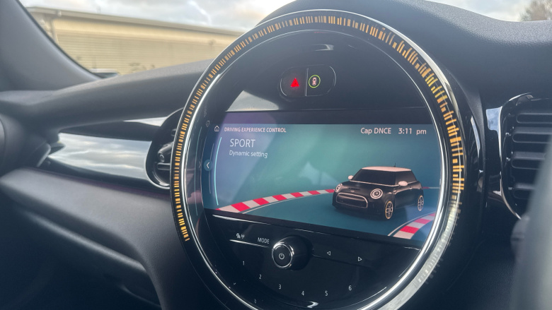 MINI Hatchback 135kW Cooper S Level 2 33kWh 3dr Auto Electric Hatchback